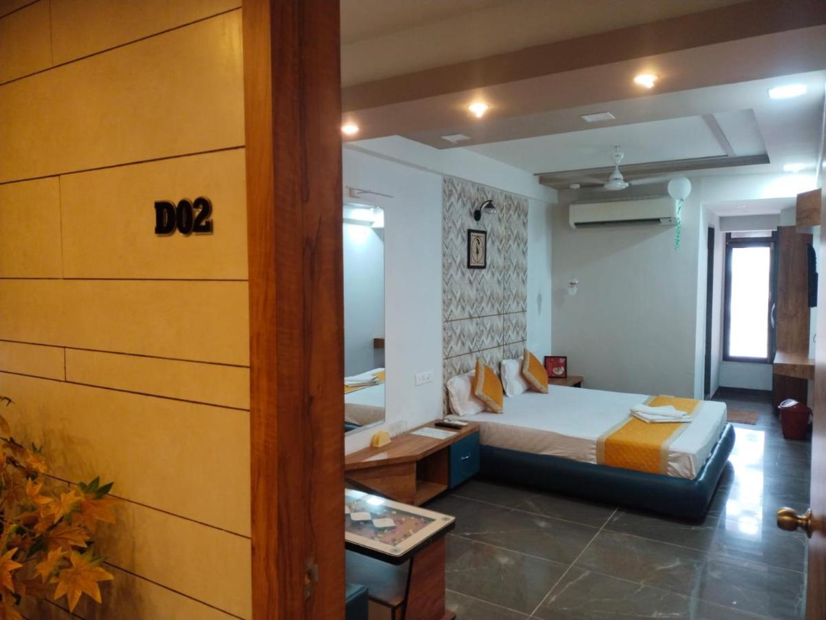 Hotel Dolphin Residency Patan  Exterior photo